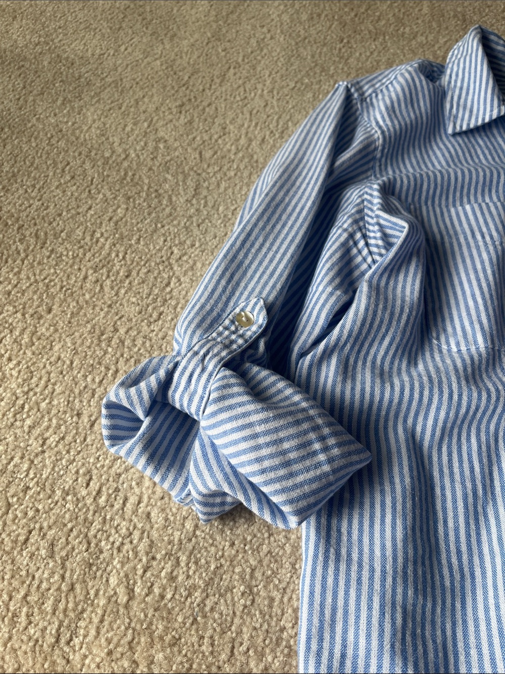 Button down tops - Picture 6 of 7